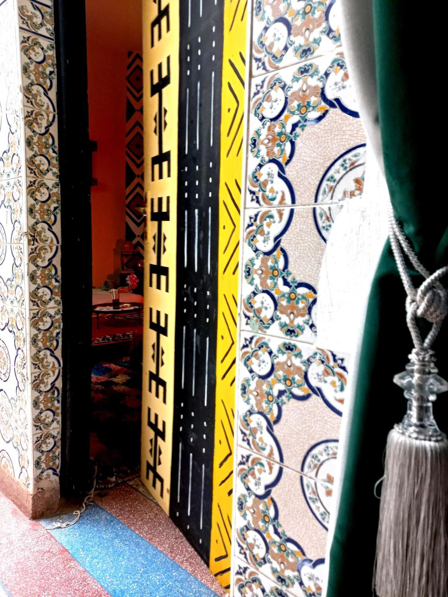 Berber Famelly Room วาร์ซาเซต ภายนอก รูปภาพ